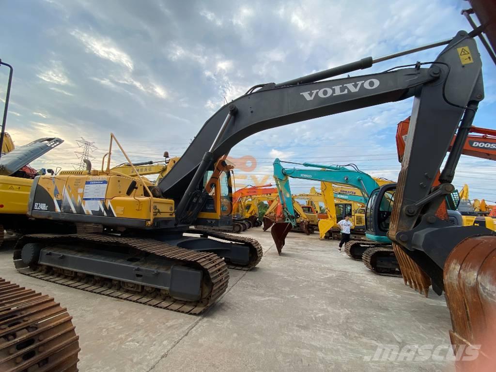 Volvo EC 240 B LC Bageri guseničari