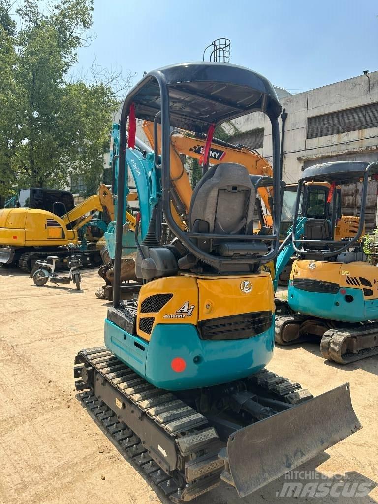Kubota U15 Mini bageri < 7t