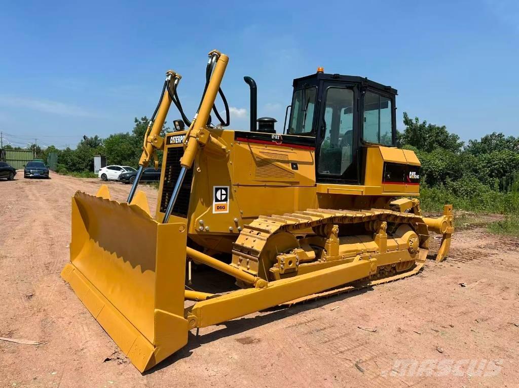 CAT D6G Buldožeri guseničari