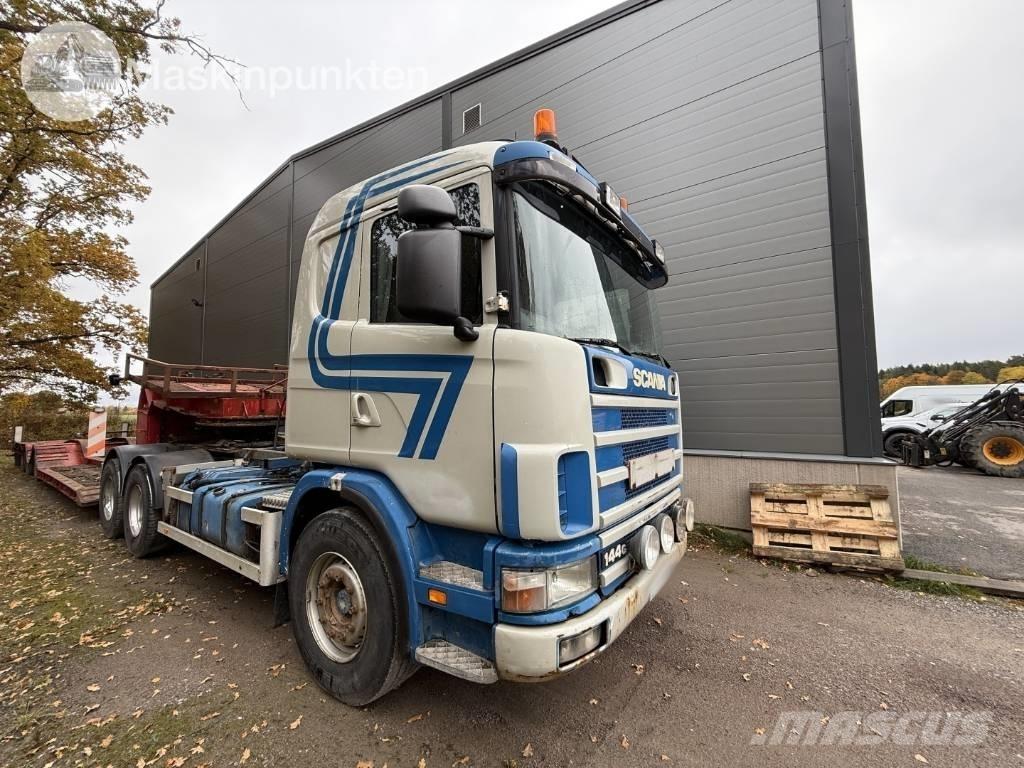 Scania R 144 GB Rol kiper kamioni sa kukom za podizanje tereta