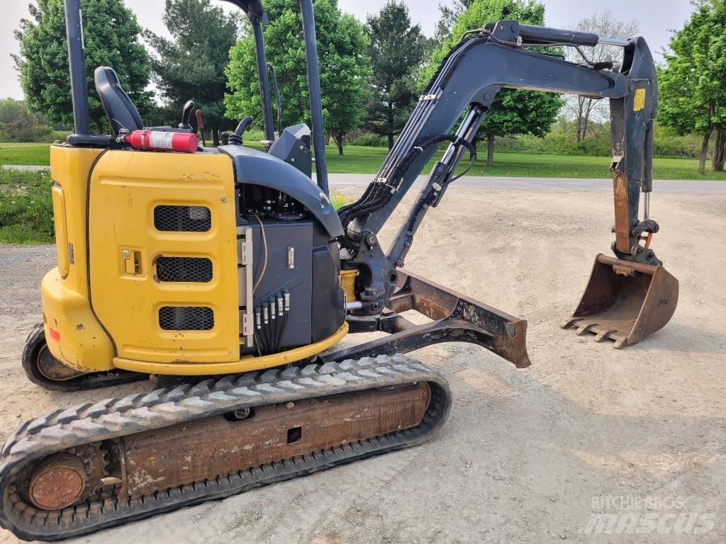 DEERE 35G Mini bageri < 7t