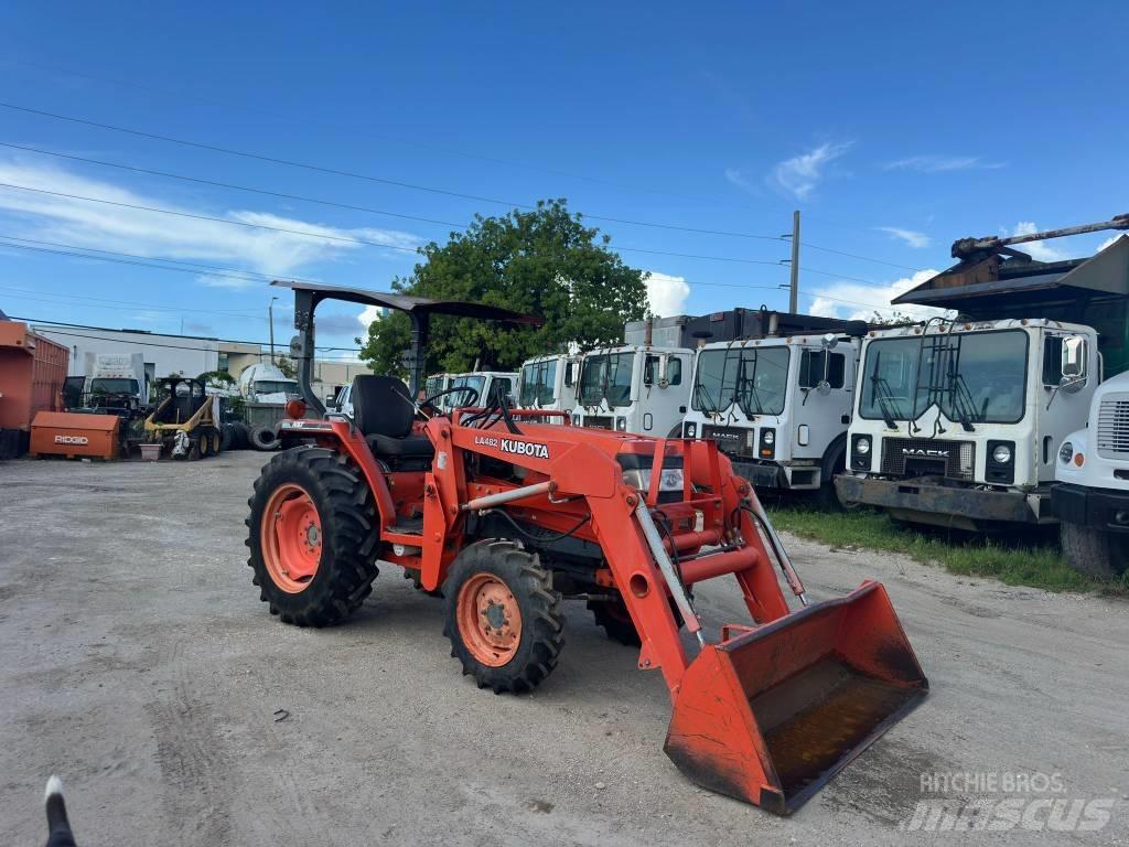 Kubota L 3010 Traktori