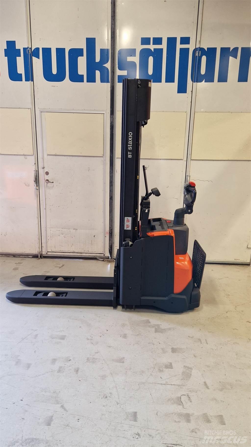 Toyota SWE140L Ručni električni viljuškar