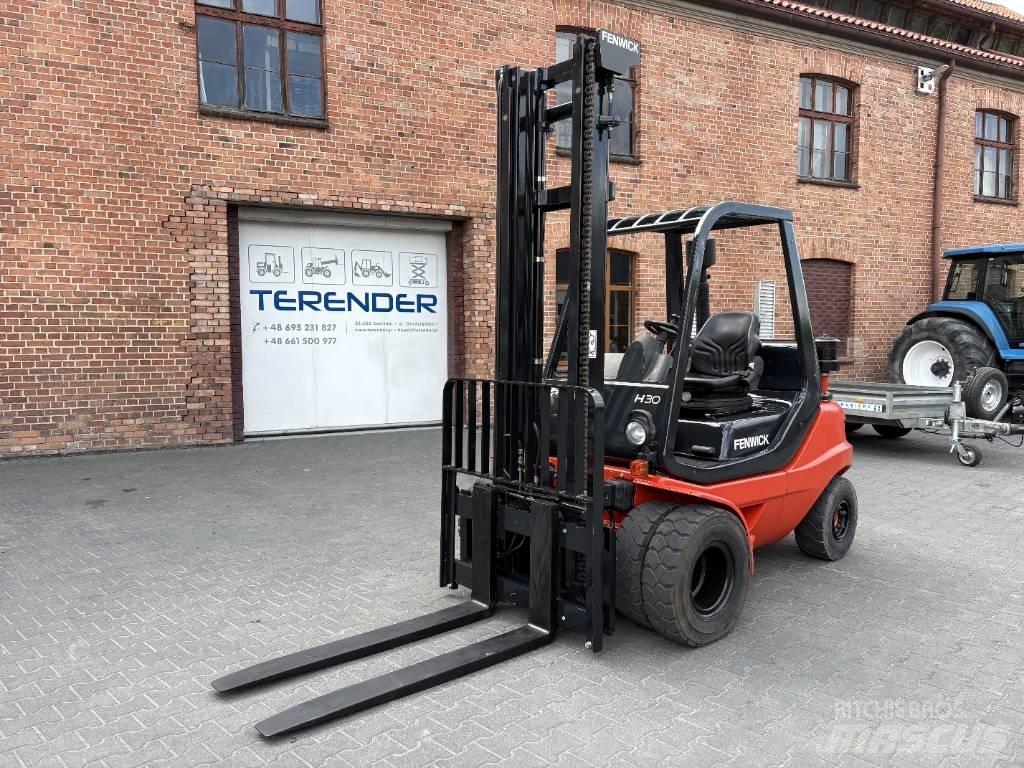 Linde H 30 D Dizelski viljuškari