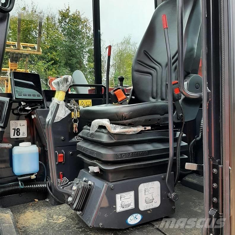 Yanmar C 50 R Damperi na gusenice