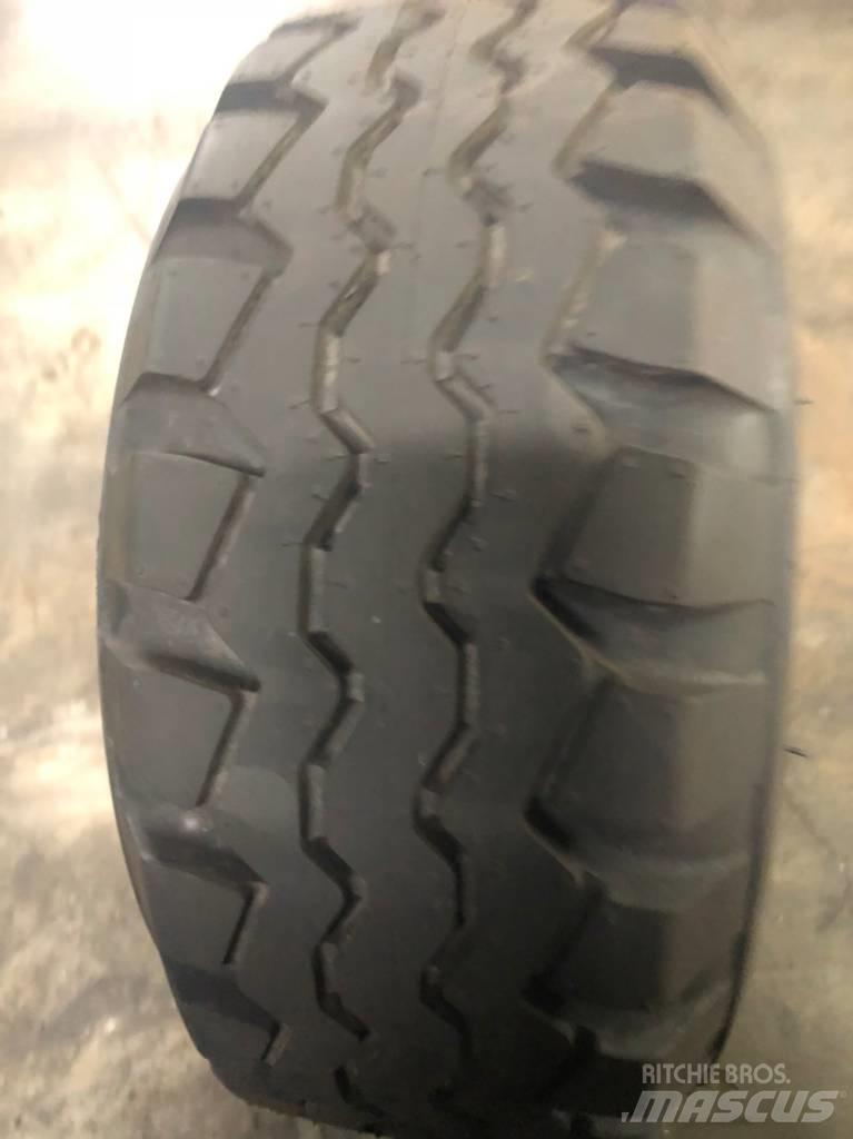  Cheng Shin 18x7-8 Gume, točkovi i felne
