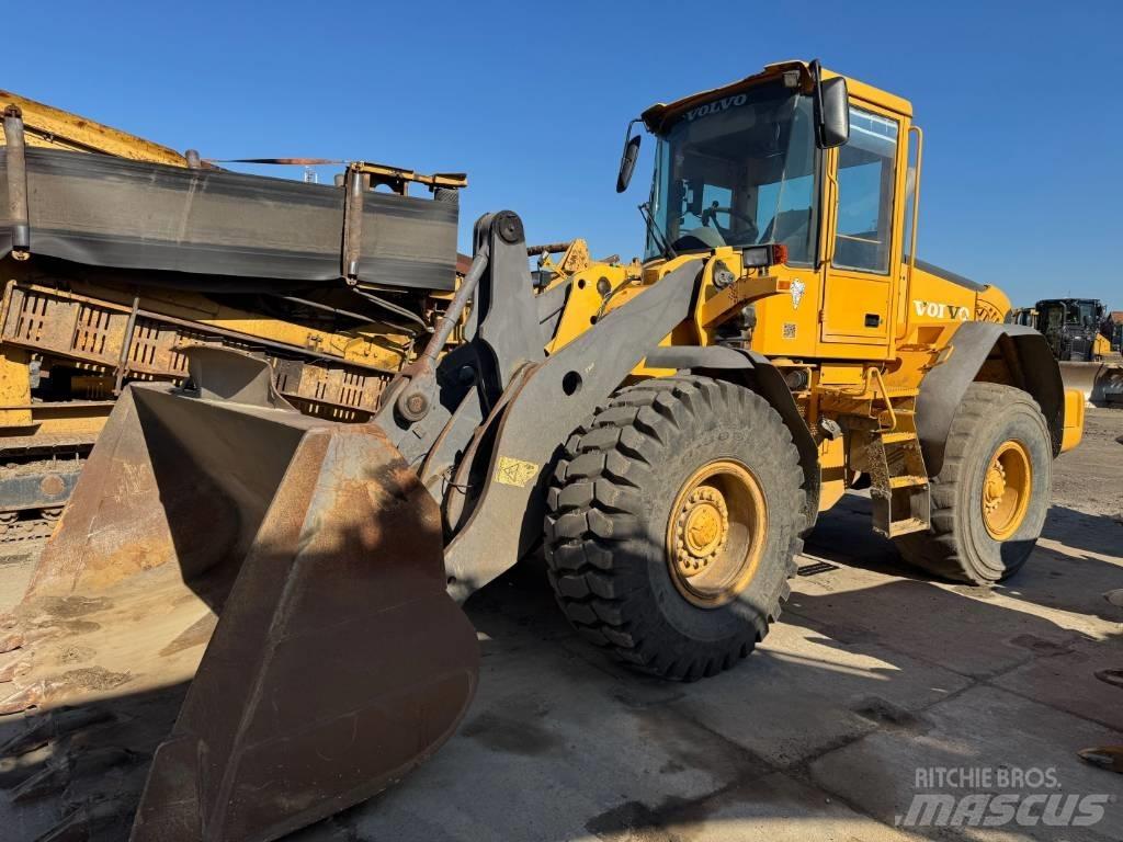Volvo L 90 E +Mérleg Utovarivači na točkove