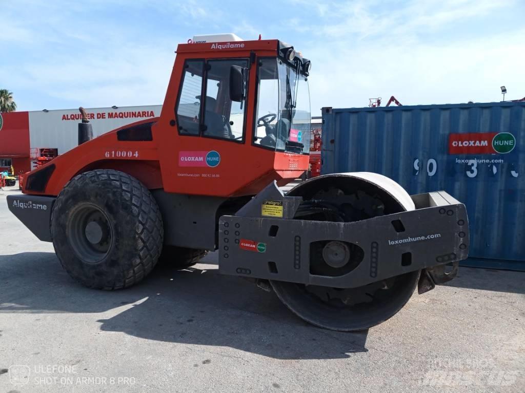 Bomag BW 211 D-4 Valjci sa jednim bubnjem