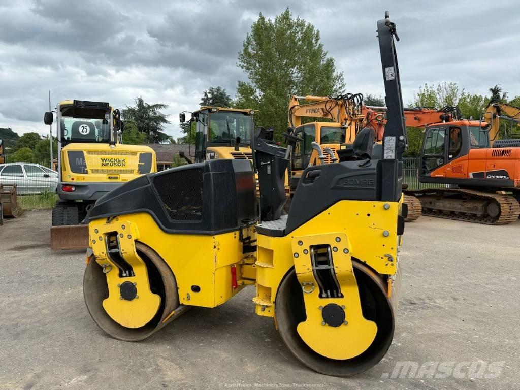 Bomag BW 138 AD-5 Valjci sa duplim bubnjem