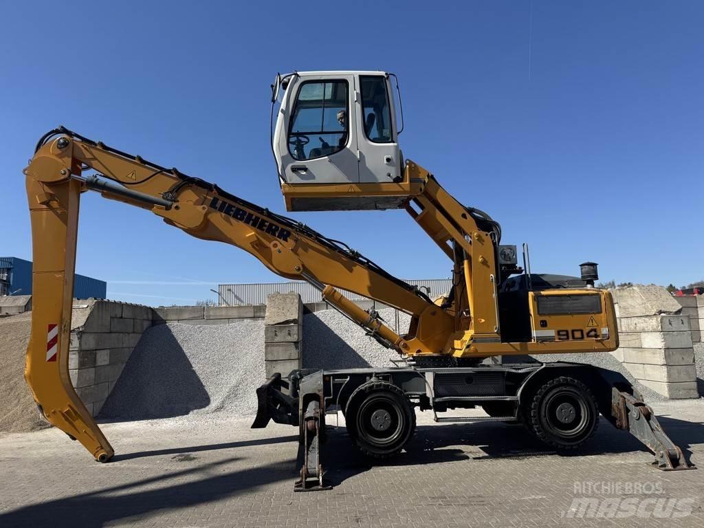 Liebherr A 904 C Bageri za prenos primarnih/sekundarnih sirovina