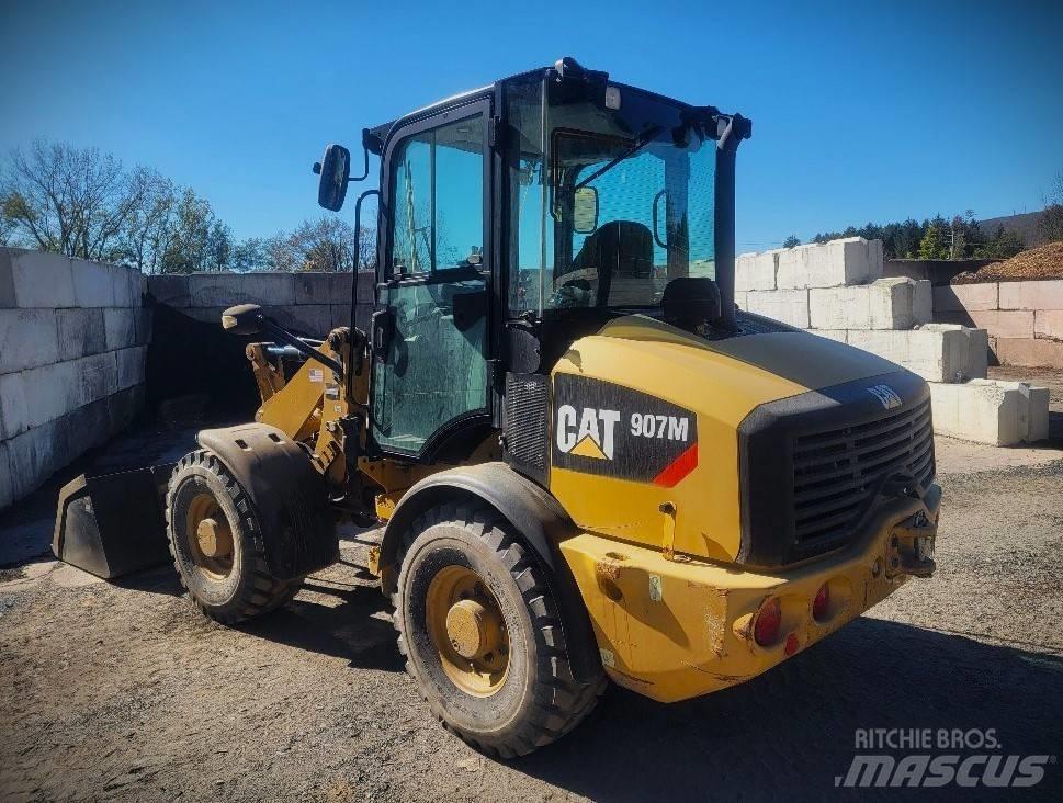 CAT 907 M Utovarivači na točkove