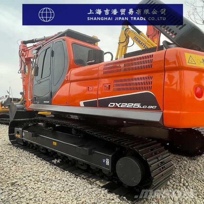 Doosan DX 225 Bageri guseničari