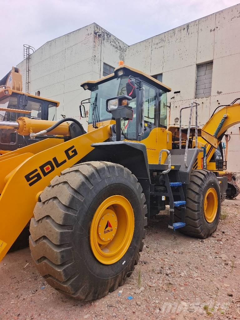 SDLG LG 956 L Bageri guseničari