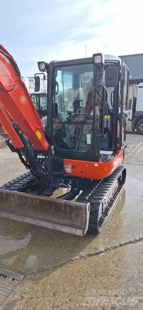 Kubota KX 042-4 Mini bageri < 7t