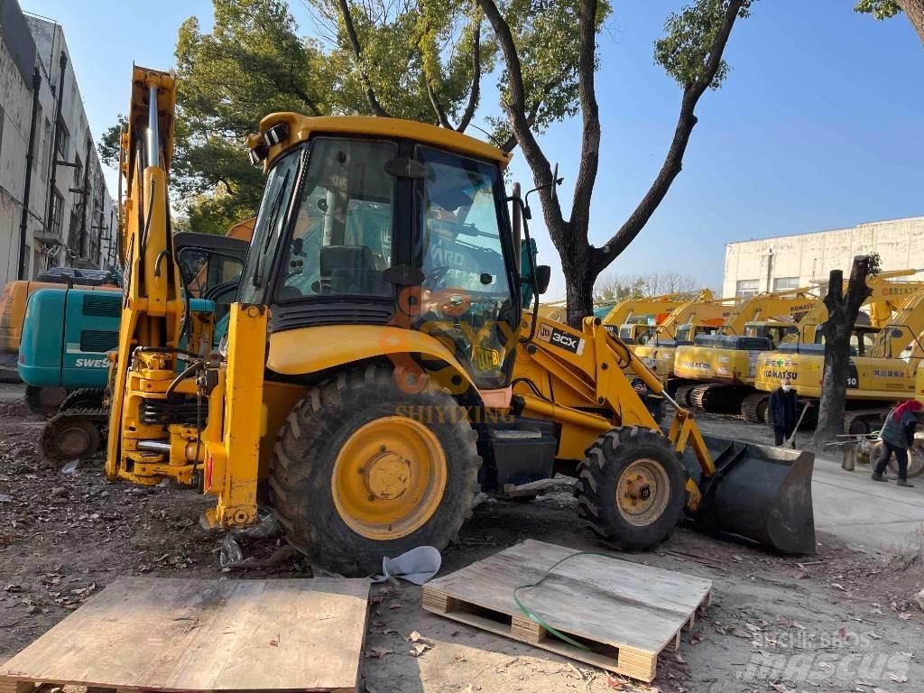 JCB 3 CX Rovokopači