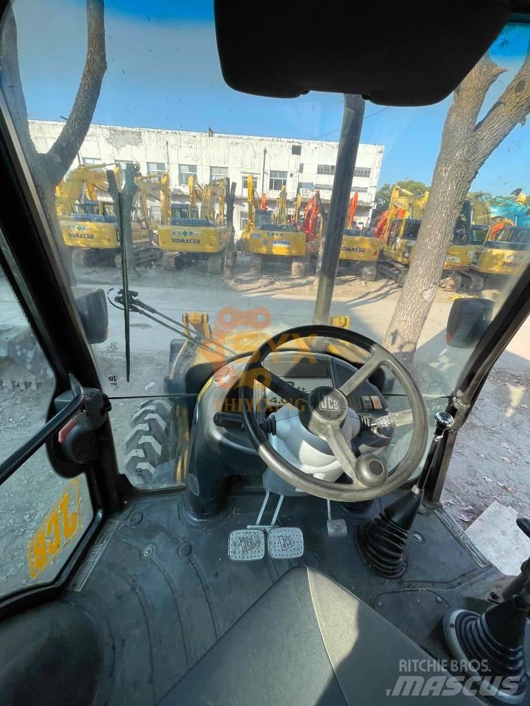 JCB 3 CX Rovokopači