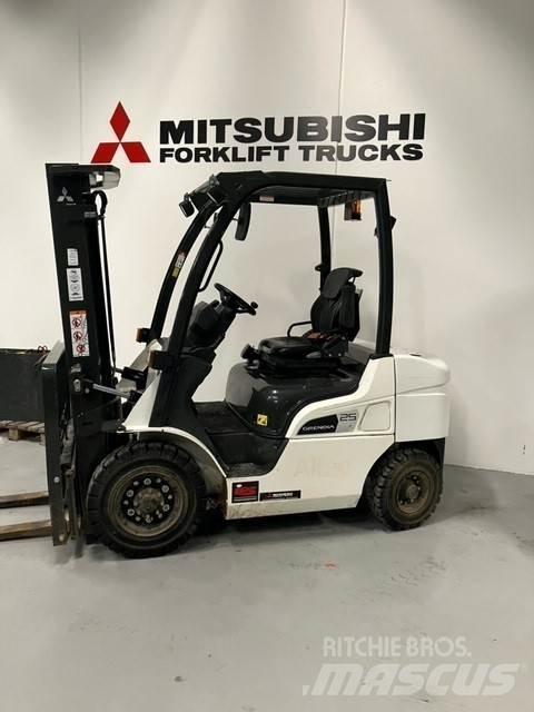 Mitsubishi FD25N3 Dizelski viljuškari