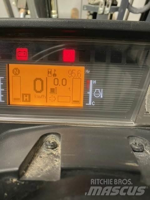 Mitsubishi FD25N3 Dizelski viljuškari