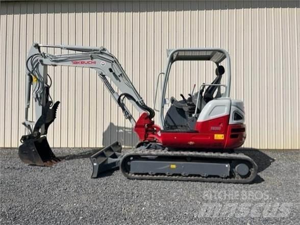 Takeuchi TB260 Bageri guseničari