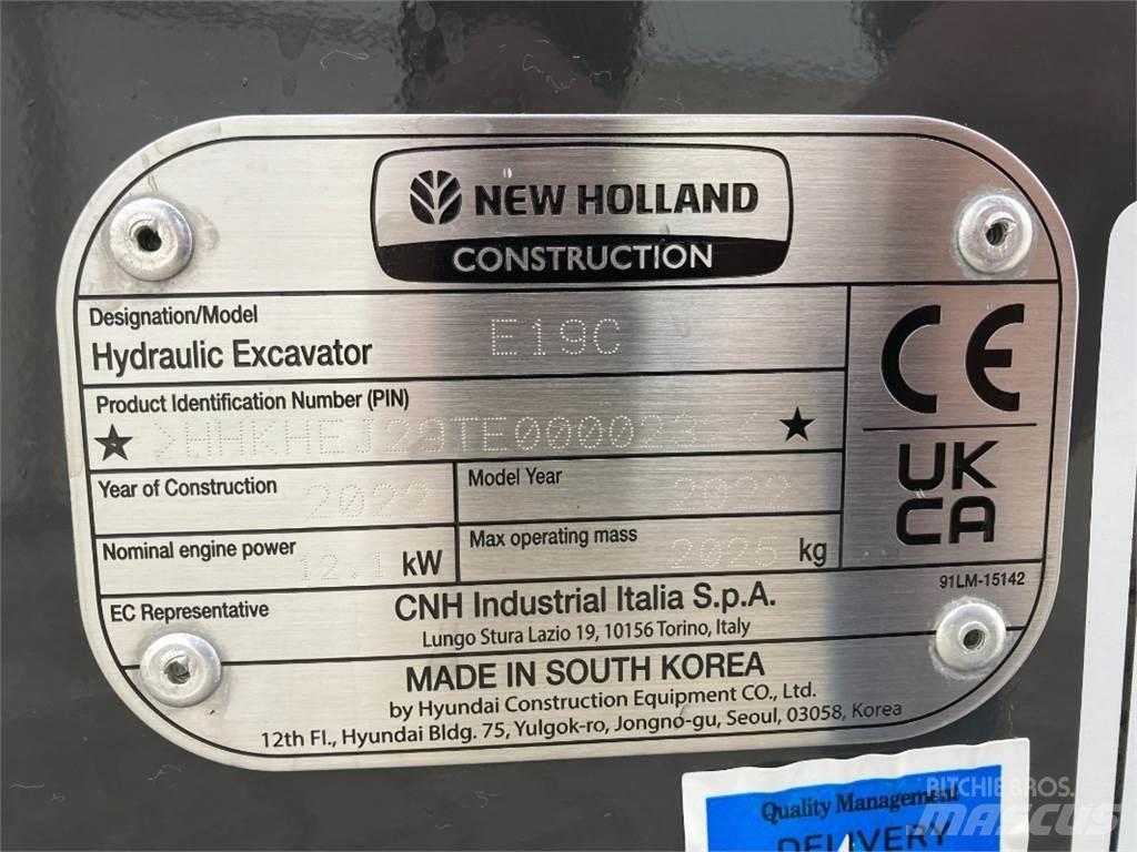 New Holland E 19C Mini bageri < 7t