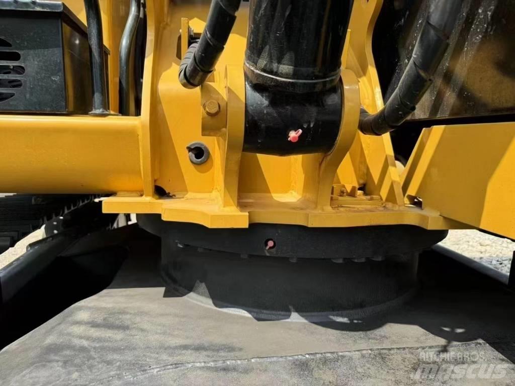 CAT 307E2 Bageri guseničari