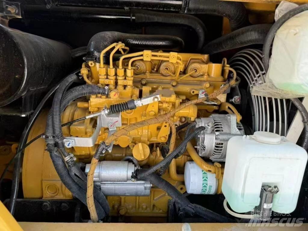 CAT 307E2 Bageri guseničari