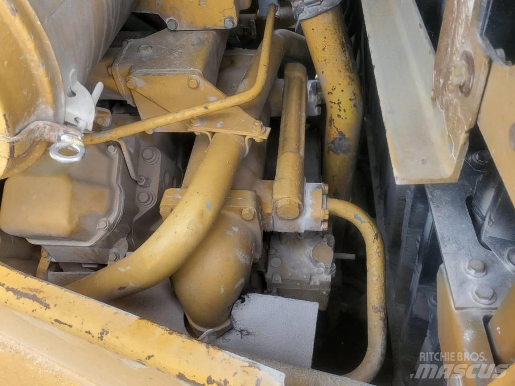 CAT D11N Buldožeri guseničari
