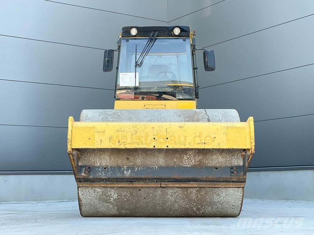 Bomag BW 213 DH-4 Valjci sa jednim bubnjem
