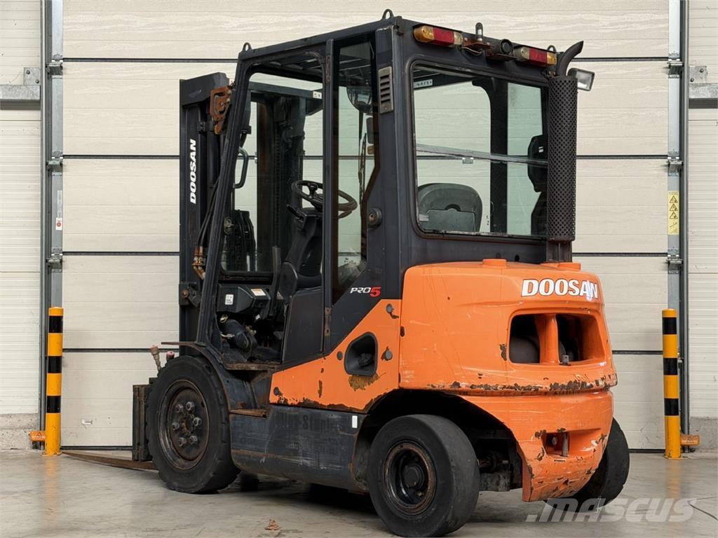 Doosan D20S-5 Dizelski viljuškari