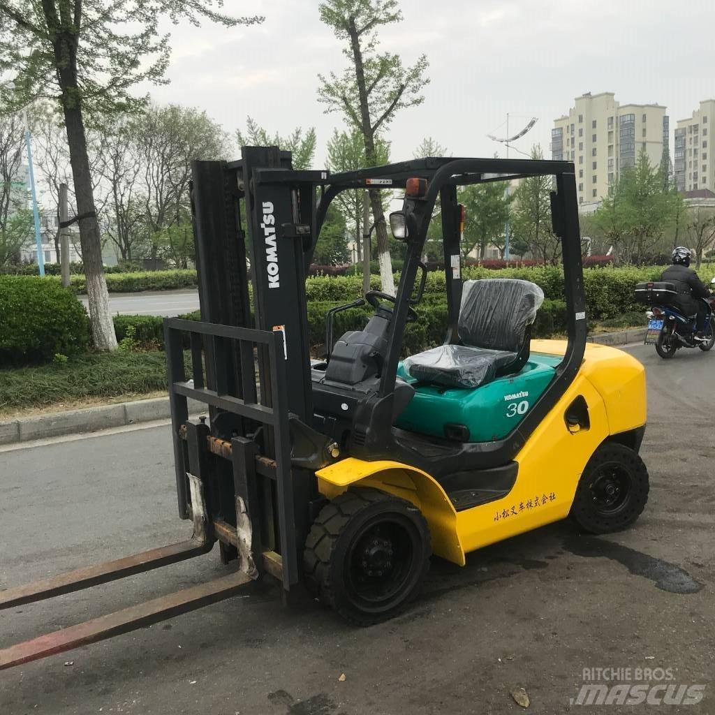 Komatsu 30 Dizelski viljuškari