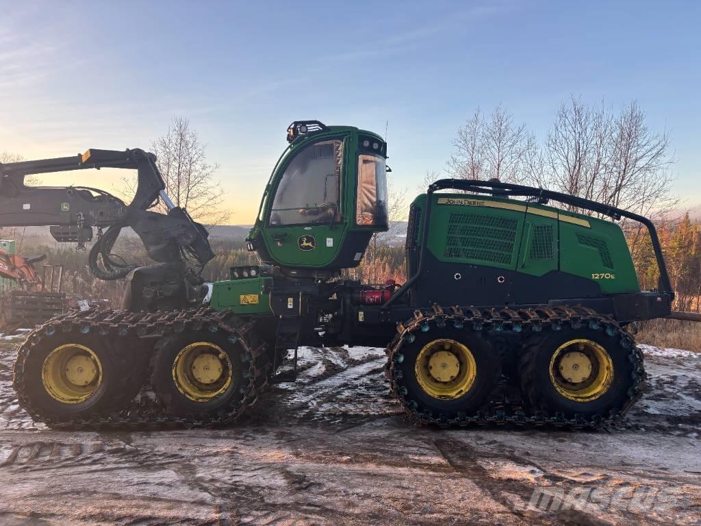 John Deere 1270 E Harversteri