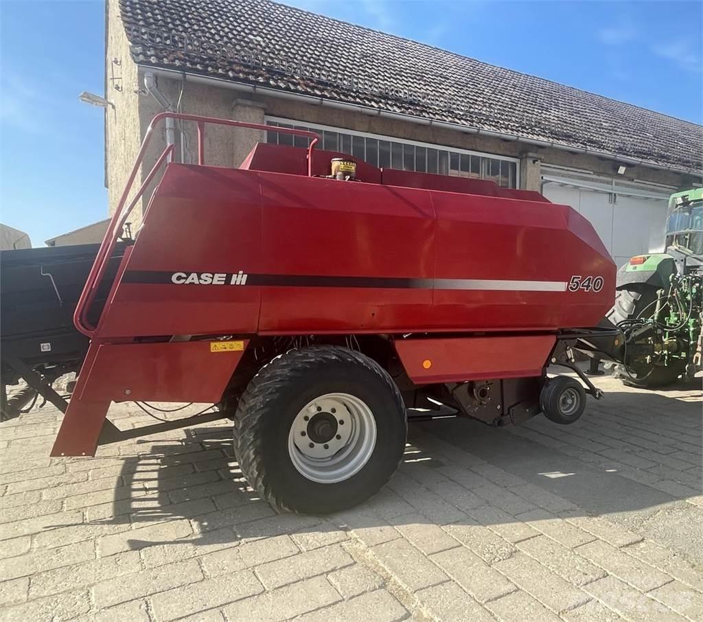 Case IH 540 Prese/balirke za četvrtaste bale