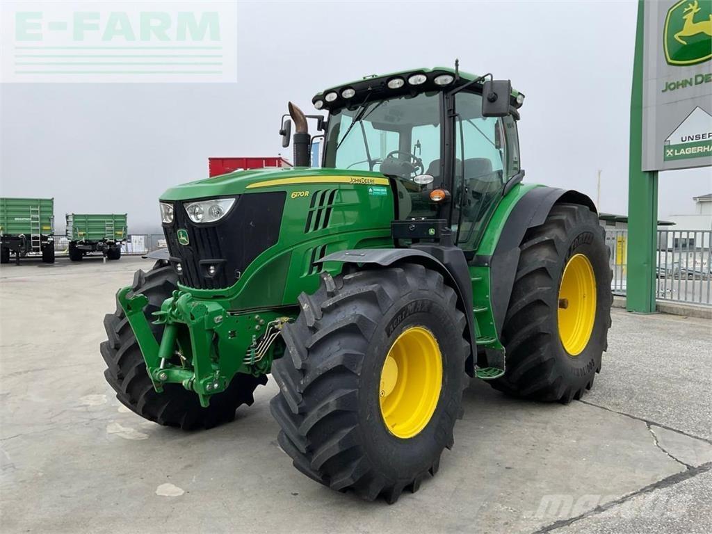 John Deere 6170R Traktori