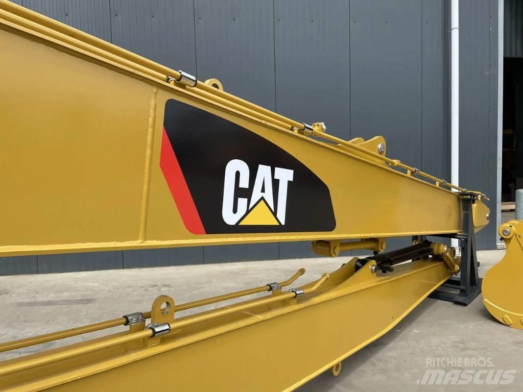 CAT 323E 18m Set Utovarne korpe
