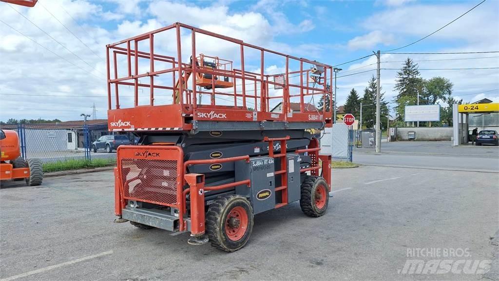 SkyJack 8841RT Makazaste platforme