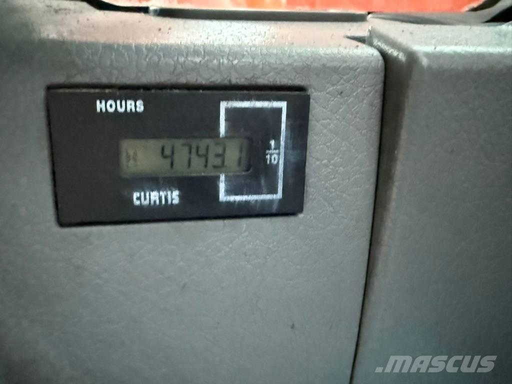 Doosan DX 235 LCR Bageri guseničari