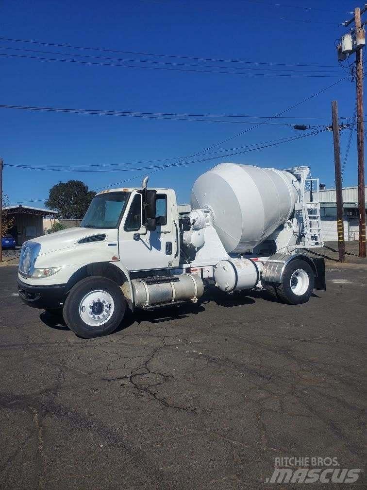 International 4300 Kamioni sa otvorenim sandukom