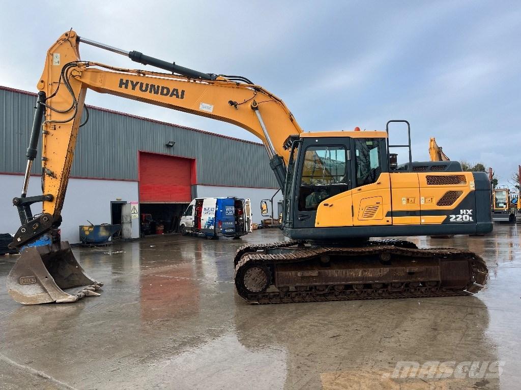 Hyundai HX 220 L Bageri guseničari