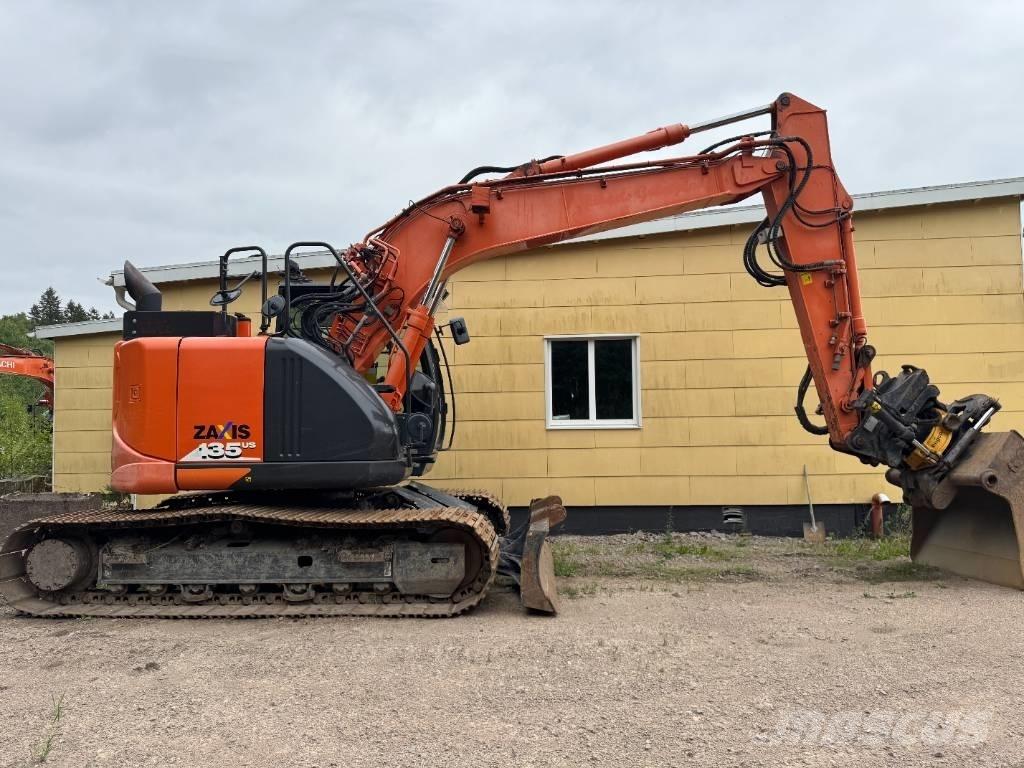 Hitachi ZX135USBL-6 Bageri guseničari