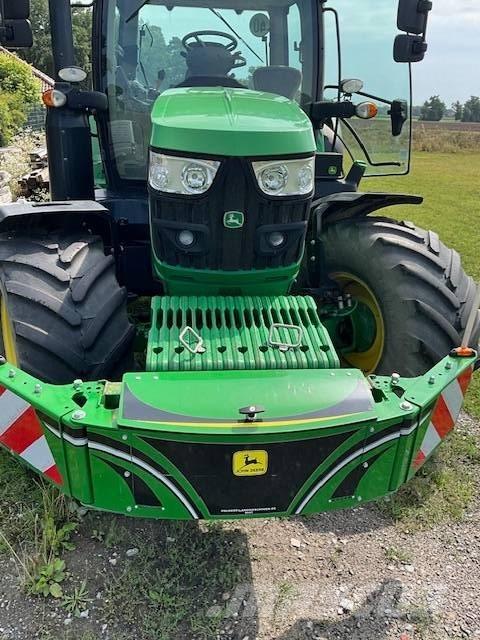 John Deere 6130 R Traktori
