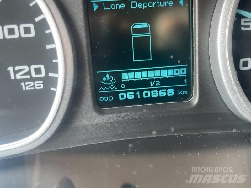Ford 1848 T Kamioni za podizanje kablova