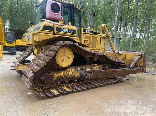 CAT D 6 R Buldožeri guseničari