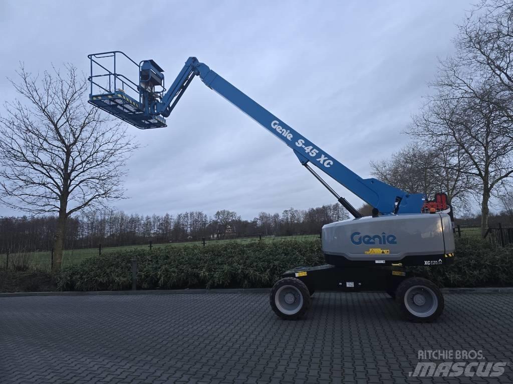 Genie s-45 XC Teleskopske podizne platforme
