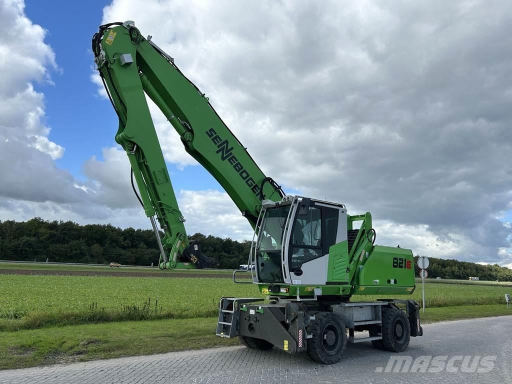 Sennebogen 821MET5 Bageri za prenos primarnih/sekundarnih sirovina