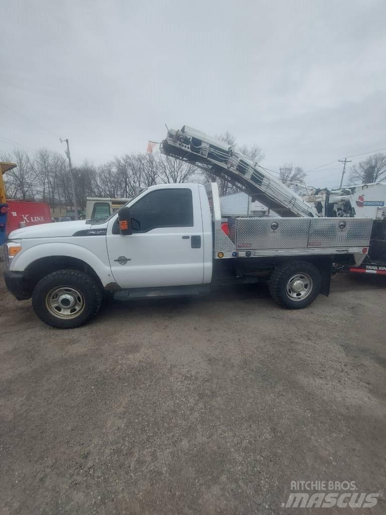Ford F350 Ostalo