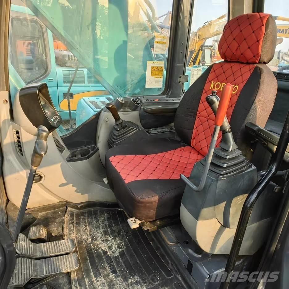 Kobelco SK 200 Bageri guseničari