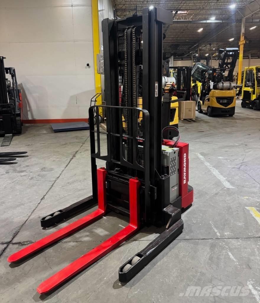 Raymond RSS40 Samopogonski ručni viljuškari