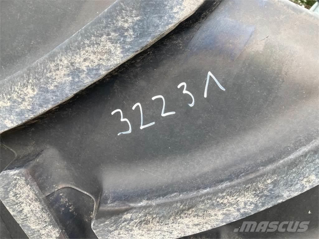 Mitas 2x 650/65R42 Ostala dodatna oprema za traktore