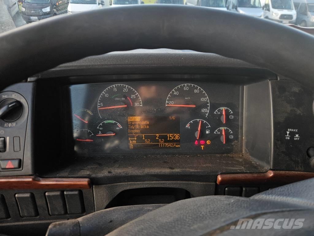 Volvo FH12 8x4 Kamioni za prevoz šumarskih mašina