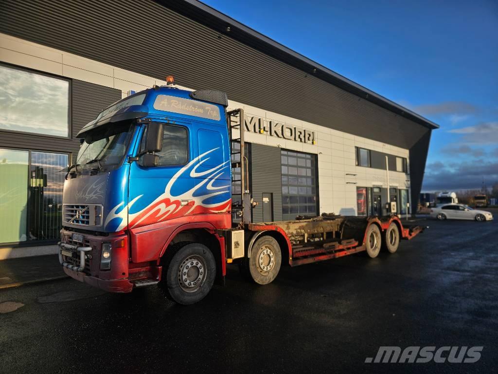Volvo FH12 8x4 Kamioni za prevoz šumarskih mašina